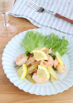 さっぱり☆えびとセロリのレモンソテー-レシピのメイン写真