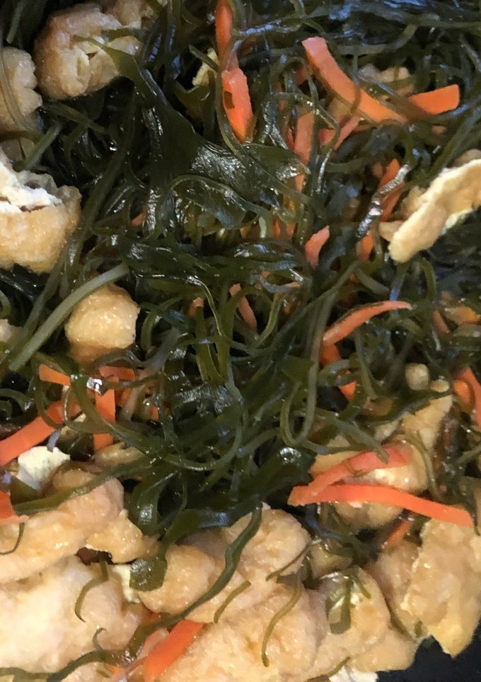 きりこんぶと人参と油揚げの煮物-レシピのメイン写真