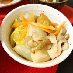 รูปของ 白菜を食べるための煮物