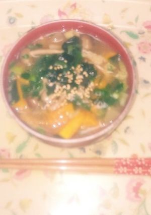 簡単に！即席味噌汁に彩りと栄養プラス-レシピのメイン写真