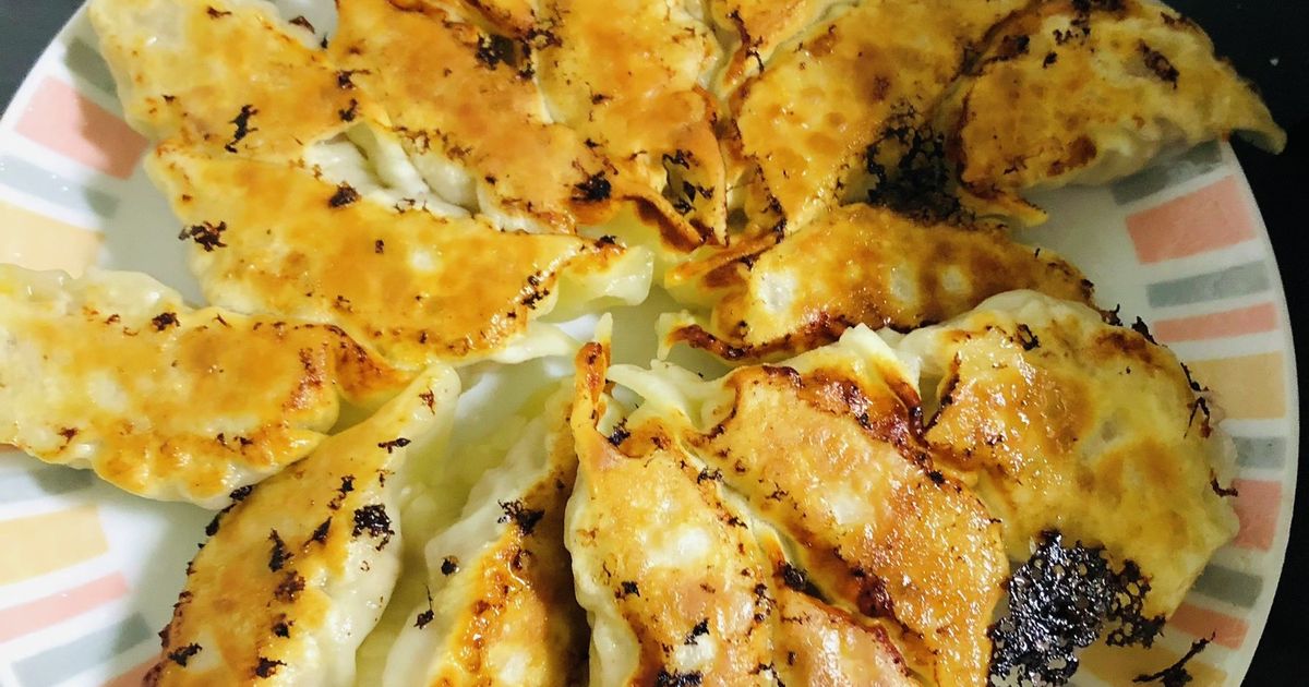 基本からアレンジまで!思わずつくりたくなる「ギョーザ作り方」のレシピ集 | クックパッド