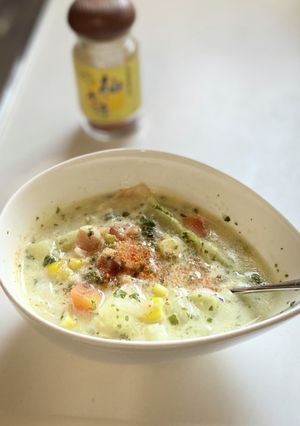 シチュー、スープに七味唐辛子でピリ辛✨-レシピのメイン写真