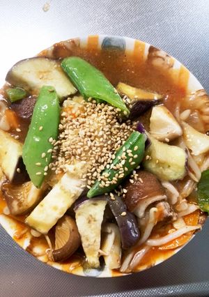 豆腐バーグ入り簡単チリコンカン味ドーム蒸-レシピのメイン写真