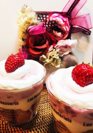 オーブン不要！2層仕立ての簡単苺ケーキ-レシピのメイン写真
