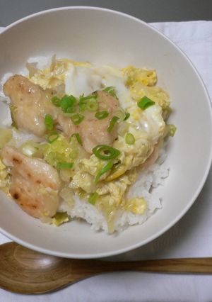 鶏むね肉とキャベツで！塩味親子丼♪-レシピのメイン写真