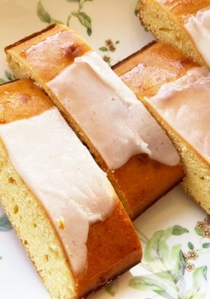 エルダーフラワーシロップのレモンケーキ-レシピのメイン写真
