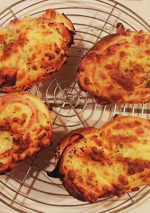 天然酵母でハムチーズオニオンパン-レシピのメイン写真