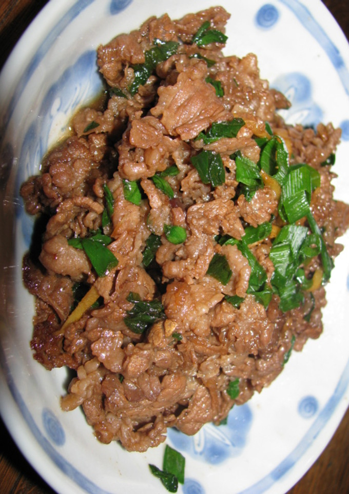 ５分で完成！簡単牛バラ肉としょうがの炒め-レシピのメイン写真