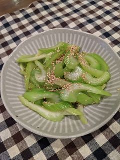 セロリの塩きんぴら-レシピのメイン写真