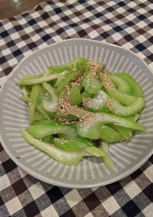セロリの塩きんぴら-レシピのメイン写真