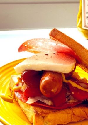 休日のソーセージサンド-レシピのメイン写真