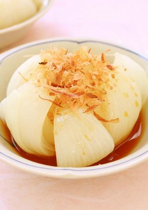 レンジで簡単！新たまねぎの丸ごと蒸し-レシピのメイン写真
