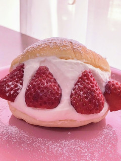 苺のマリトッツォ♪-レシピのメイン写真