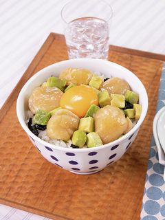 ほたてユッケ丼-レシピのメイン写真