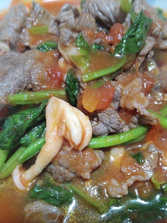 簡単♪牛肉とほうれん草のトマト煮込み-レシピのメイン写真
