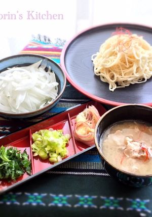 豚味噌つけ汁と玉ねぎで食べるおそうめん♫-レシピのメイン写真