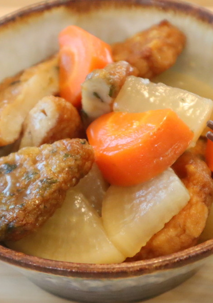大根、にんじんとさつま揚げの煮物-レシピのメイン写真