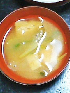 新たまねぎのお味噌汁-レシピのメイン写真