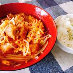 รูปของ 3食入ラーメンで、うま辛カラカラ麺