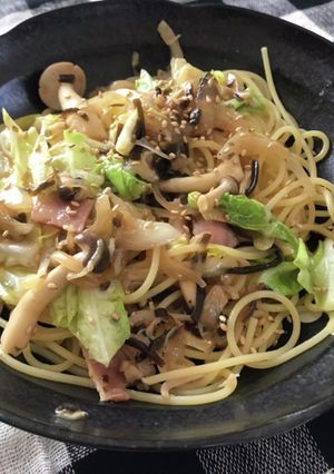 春キャベツとベーコン塩昆布のパスタ-レシピのメイン写真