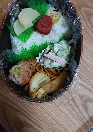旦那様お弁当。4月10日。-レシピのメイン写真