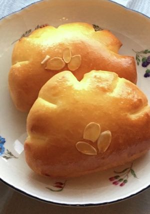 ♡とろけるクリームパン♡-レシピのメイン写真