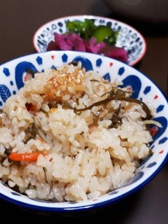 ツナと塩昆布の☆簡単炊き込みご飯-レシピのメイン写真