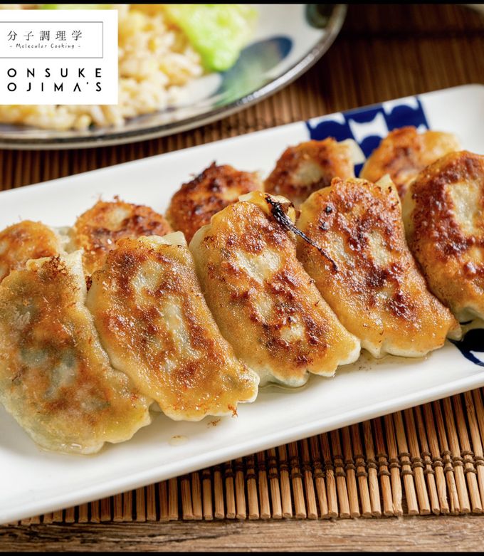 野菜たっぷりなのに超ジューシー焼き餃子 by こじまぽん助