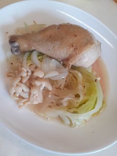 キャベツと鶏肉のワイン蒸し♡フレンチ-レシピのメイン写真