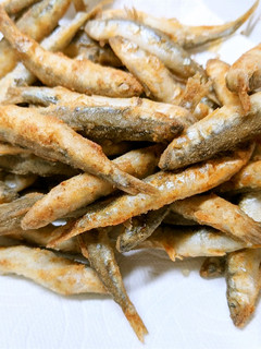 頭から尾まで丸ごと食べる♡稚鮎のから揚げ-レシピのメイン写真