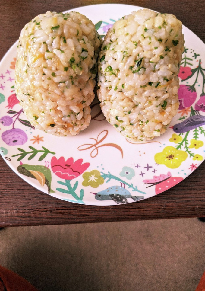 天かすと青のりとピザ用チーズのおにぎり-レシピのメイン写真