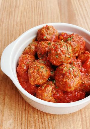 トマト缶で煮るだけ☆簡単ミートボール-レシピのメイン写真