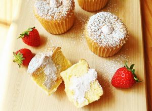 マフィン型☆生シフォンいちごクリーム-レシピのメイン写真