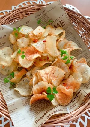 おうちポテトチップス(トマト塩味)-レシピのメイン写真
