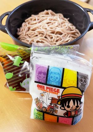 セリアランチボックスでぶっかけとろろそば-レシピのメイン写真