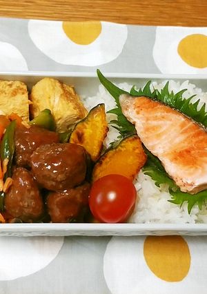 お弁当 2021.4.12-レシピのメイン写真