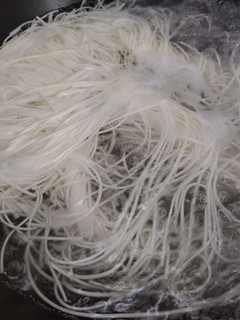 素麺は、フライパンで茹でよう!-レシピのメイン写真