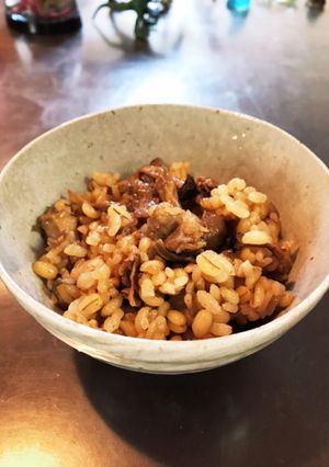 牛肉ときのこのシンプルな炊き込みご飯-レシピのメイン写真