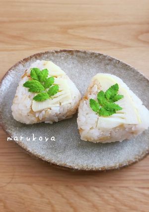 筍ごはんのおにぎり-レシピのメイン写真