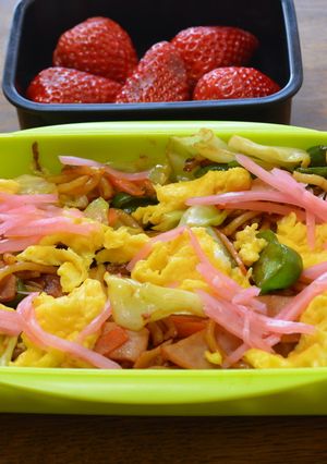 卵入り焼きそば弁当-レシピのメイン写真