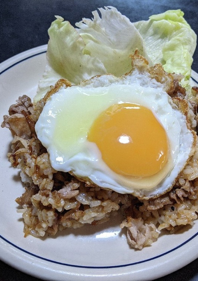 焼き飯目玉焼きのせ-レシピのメイン写真