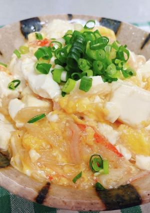 お豆腐とカニカマのたまご丼-レシピのメイン写真
