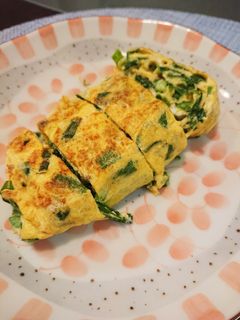 卵ひとつでニラ出汁巻き卵-レシピのメイン写真