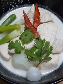 トムカーガイ(ココナッツスープ)-レシピのメイン写真