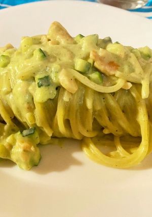 ズッキーニとサーモンのパスタ-レシピのメイン写真