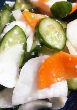 余った野菜で！塩麹の浅漬け-レシピのメイン写真