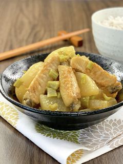 ご飯進む味染み*鶏手羽中と大根の煮物*-レシピのメイン写真