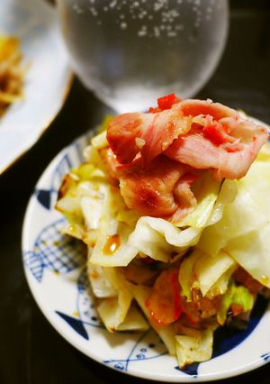 鯨ベーコンときゃべつの炒めもの-レシピのメイン写真