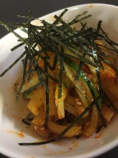 美味しいたくあんきゅうり食べるラー油和え-レシピのメイン写真