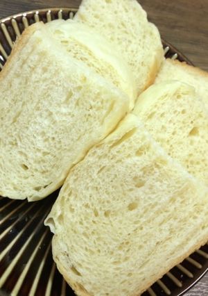 炊飯器で簡単!生クリーム入り白パン-レシピのメイン写真